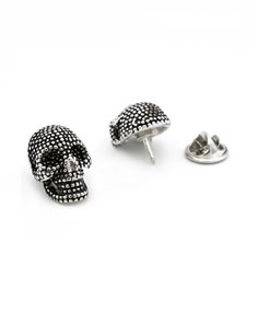 PIN CALAVERA